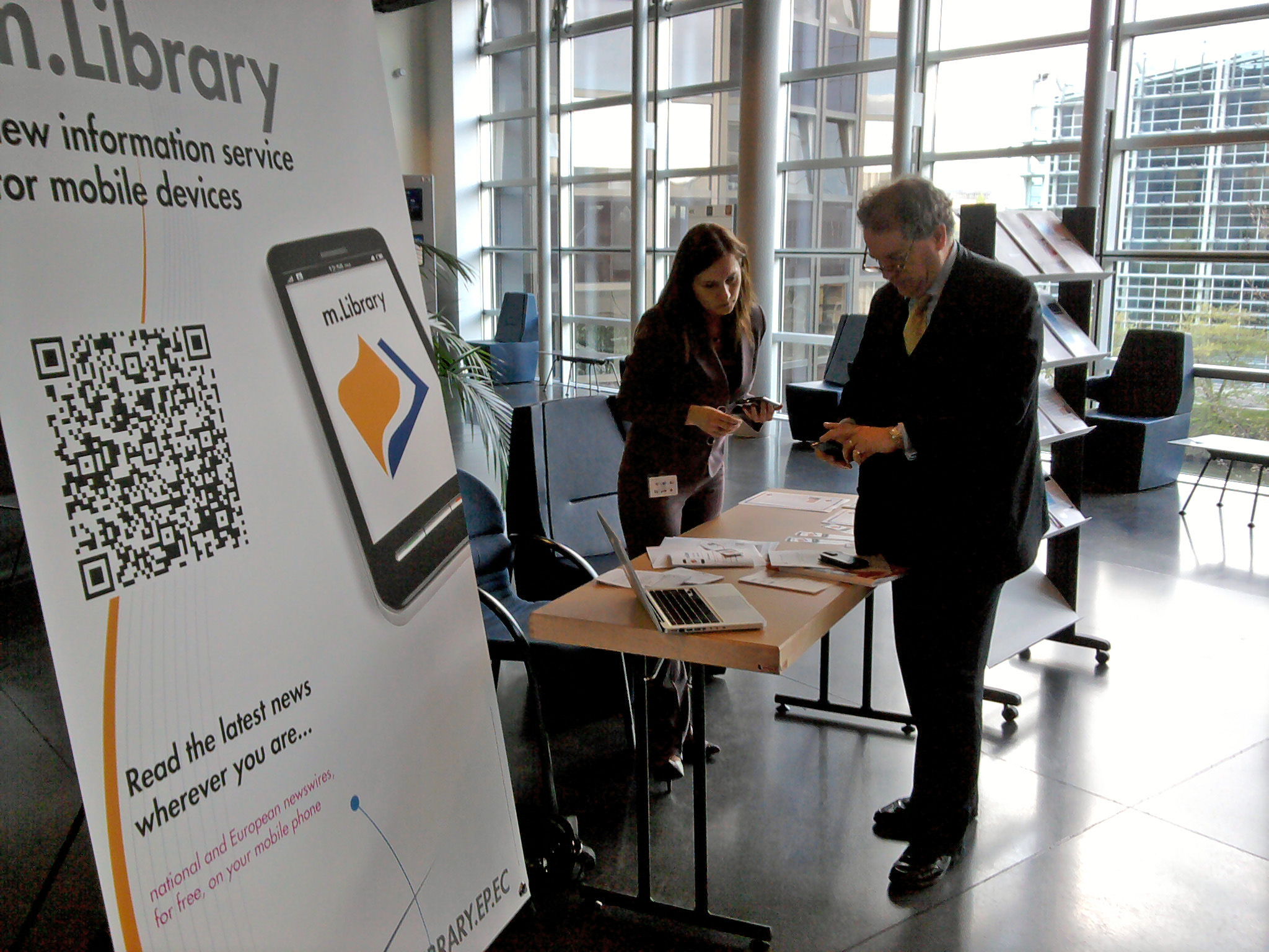 Mobile thoughts: behind the scenes of the m.Library website