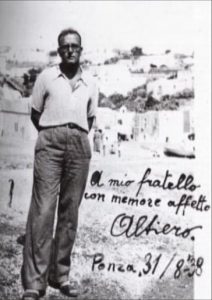 Altiero Spinelli, extracted from DVD "Per una Europa Libera e Unita", Imago Film Videoproduzioni