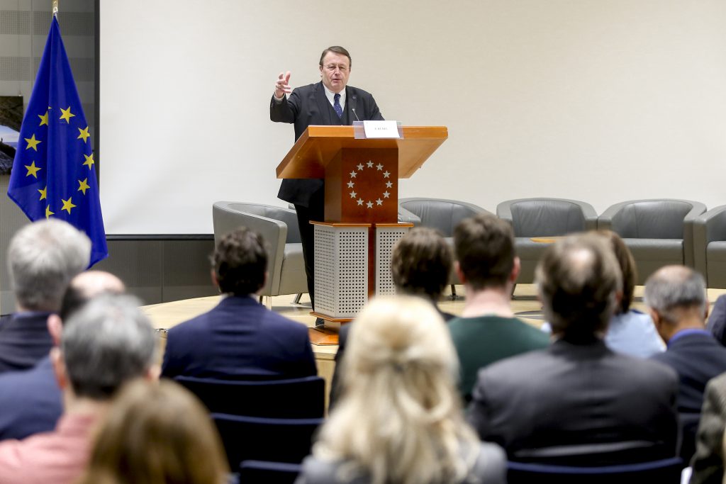 RÜBIG, Paul (EPP, AT)
