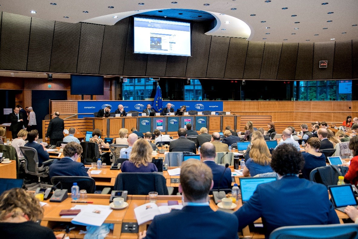 Blockchain stimulates a lively debate at the European Parliament