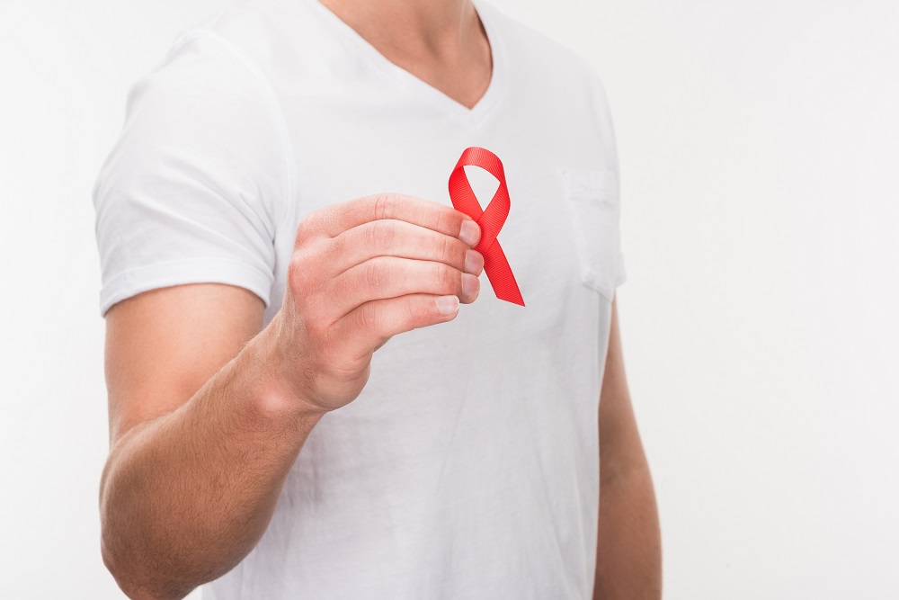 How the EU is helping people living with HIV/AIDS [What Europe does for you]