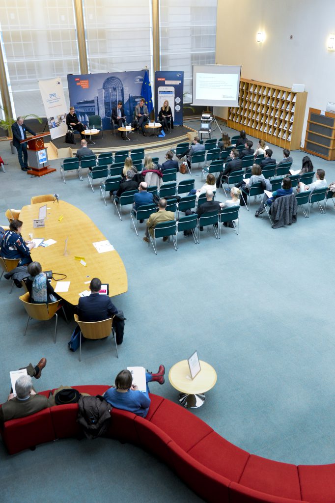 EPRS Policy roundtable on ' Europe's national online encyclopaedias: Reliable knowledge in the post-truth era? '
