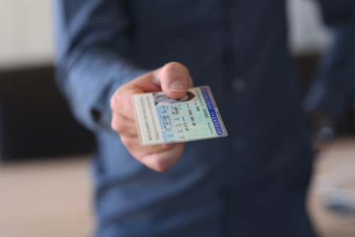 Security of ID cards and of residence documents issued to EU citizens and their families
