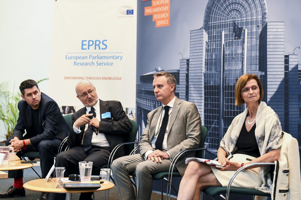 Harnessing emerging and disruptive technologies: Converting EU research into successful start-ups