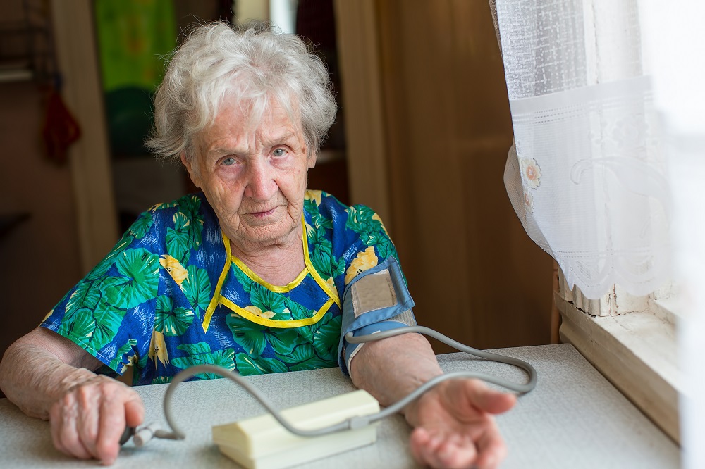 Seniors using e-health services [What Europe does for you]