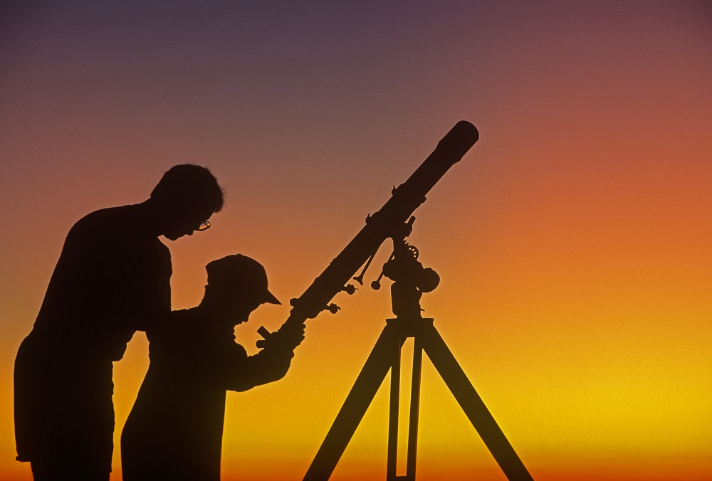 Astronomers [What Europe does for you]