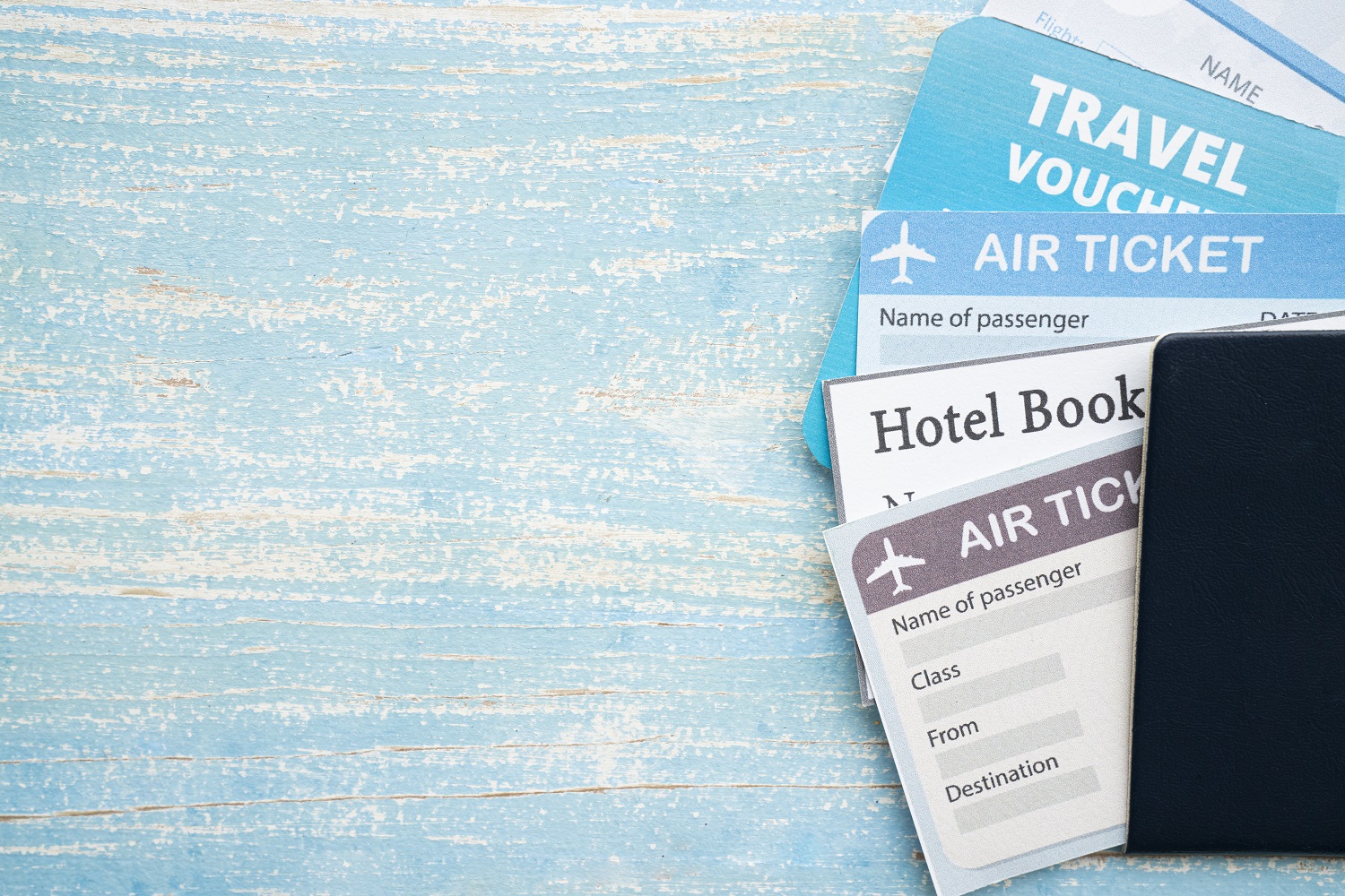 EU rules on vouchers offered to passengers and travellers